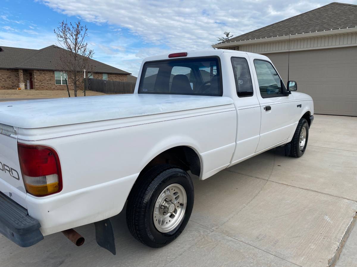 Ford-ranger-1995-white-4