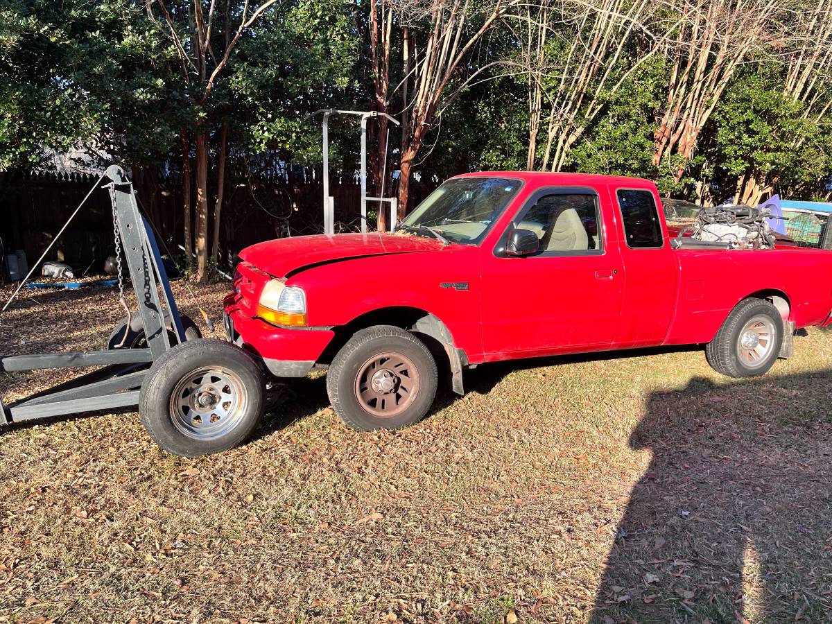 Ford-ranger-1996-red