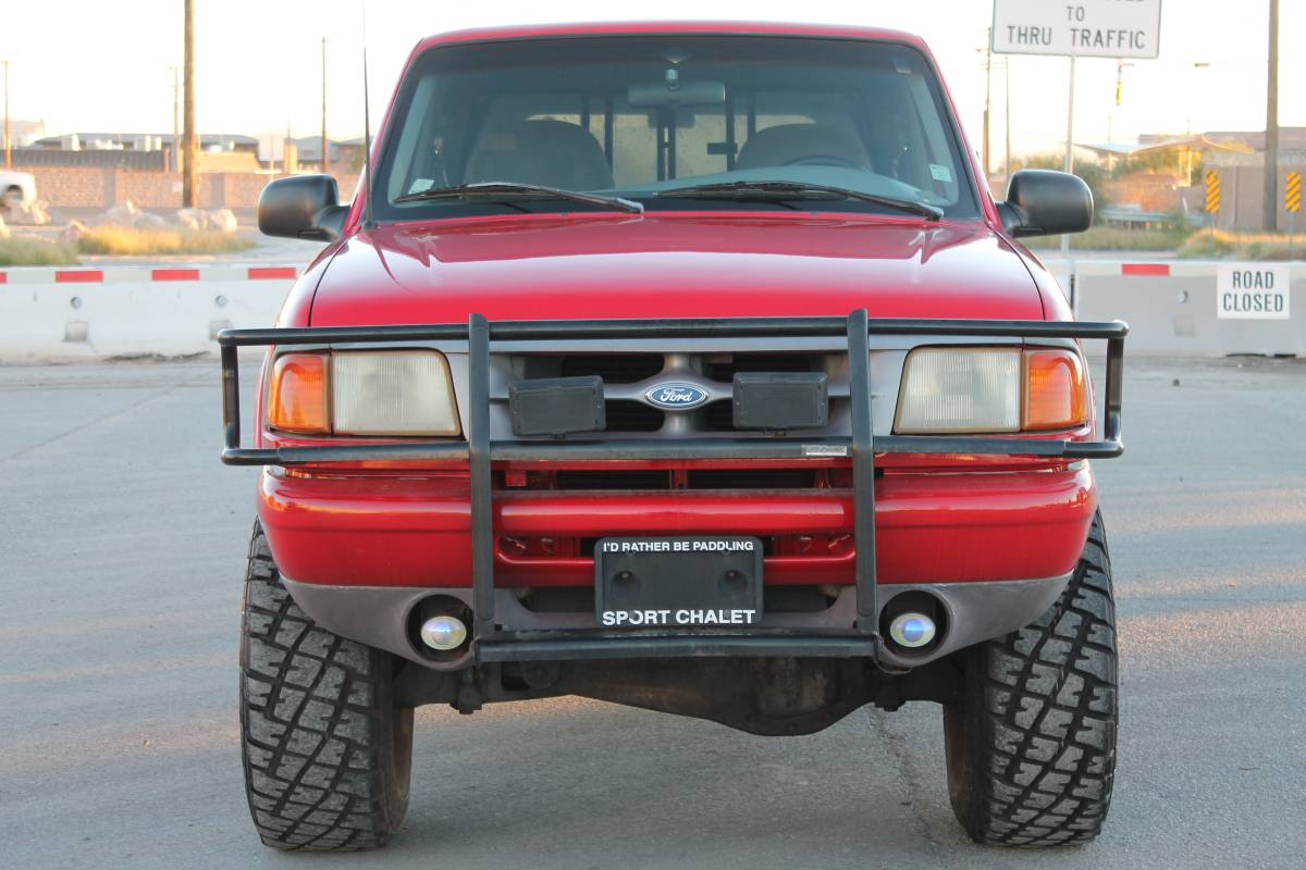 Ford-ranger-splash-4x4-1995-red-1