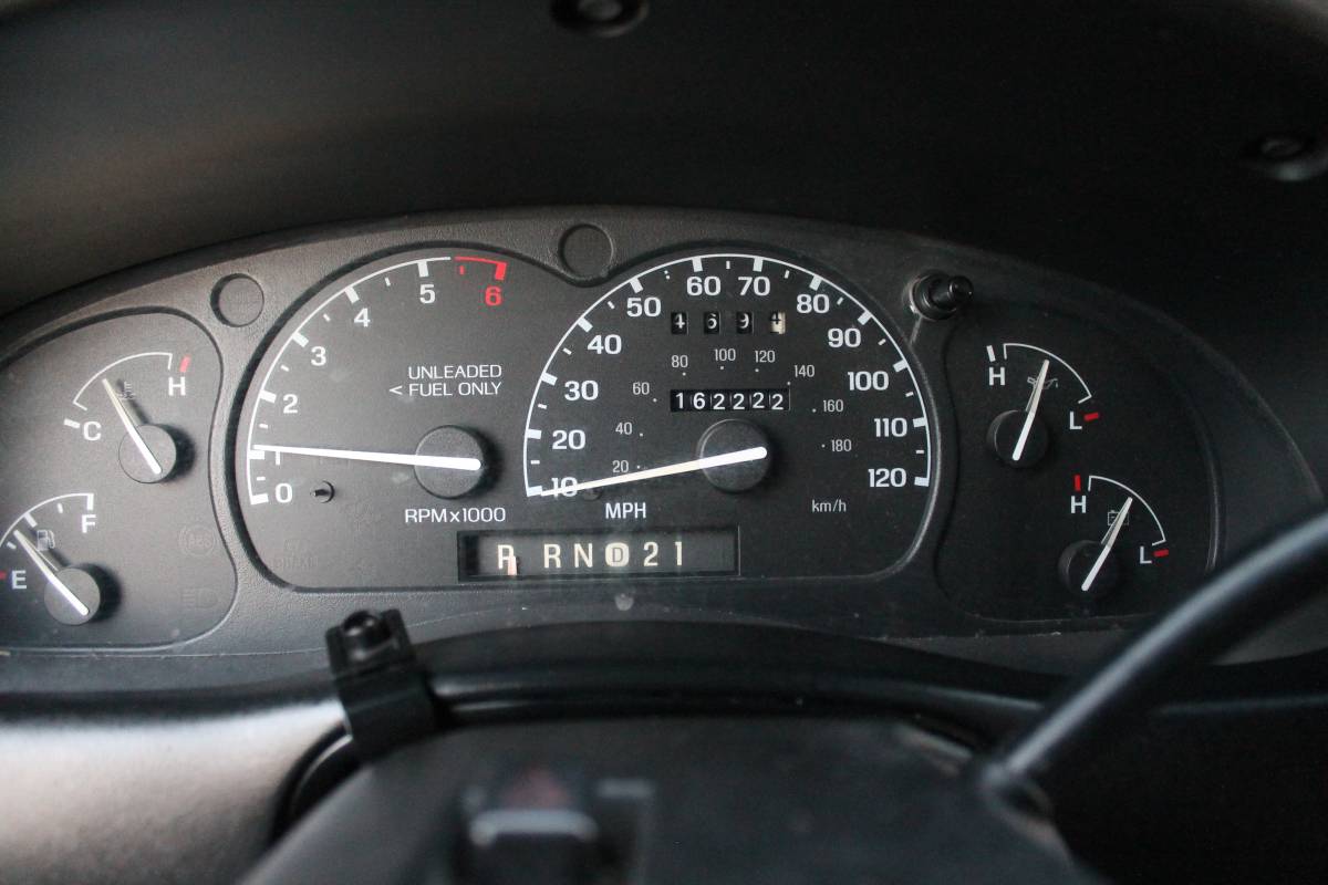 Ford-ranger-splash-4x4-1995-red-19