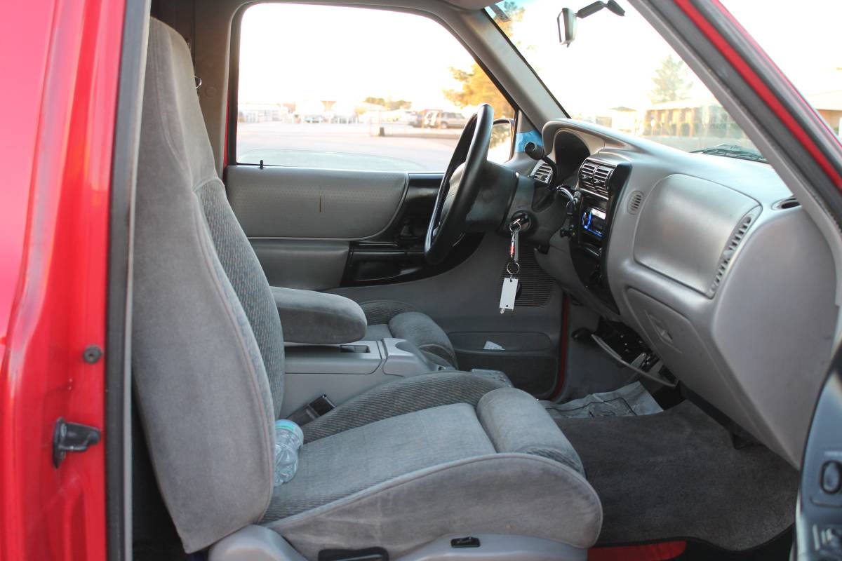 Ford-ranger-splash-4x4-1995-red-6