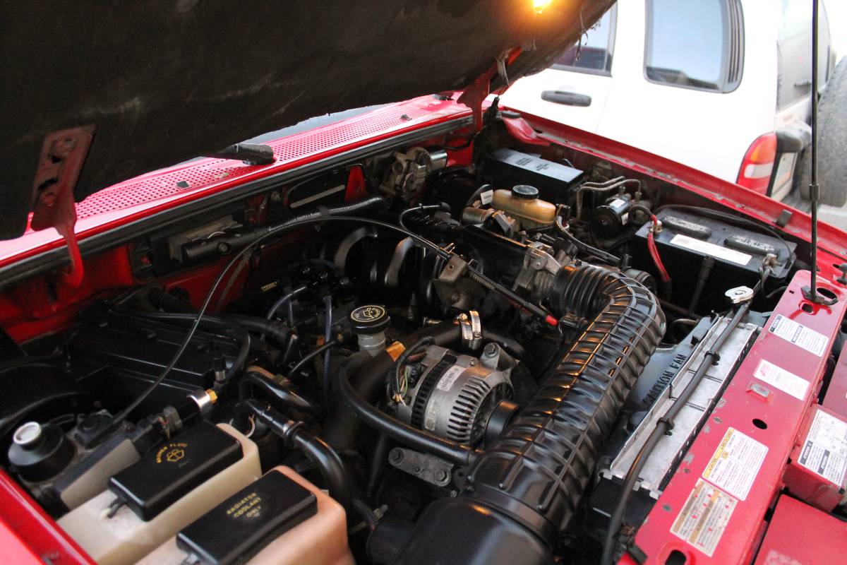 Ford-ranger-splash-4x4-1995-red-8