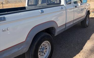 Ford-ranger-super-cab-1989-white-1