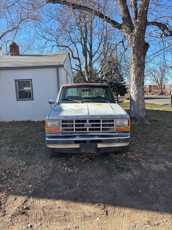 Ford-ranger-xlt-1989-blue