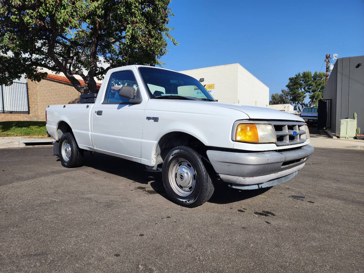 Ford-ranger-xlt-1993-white-6