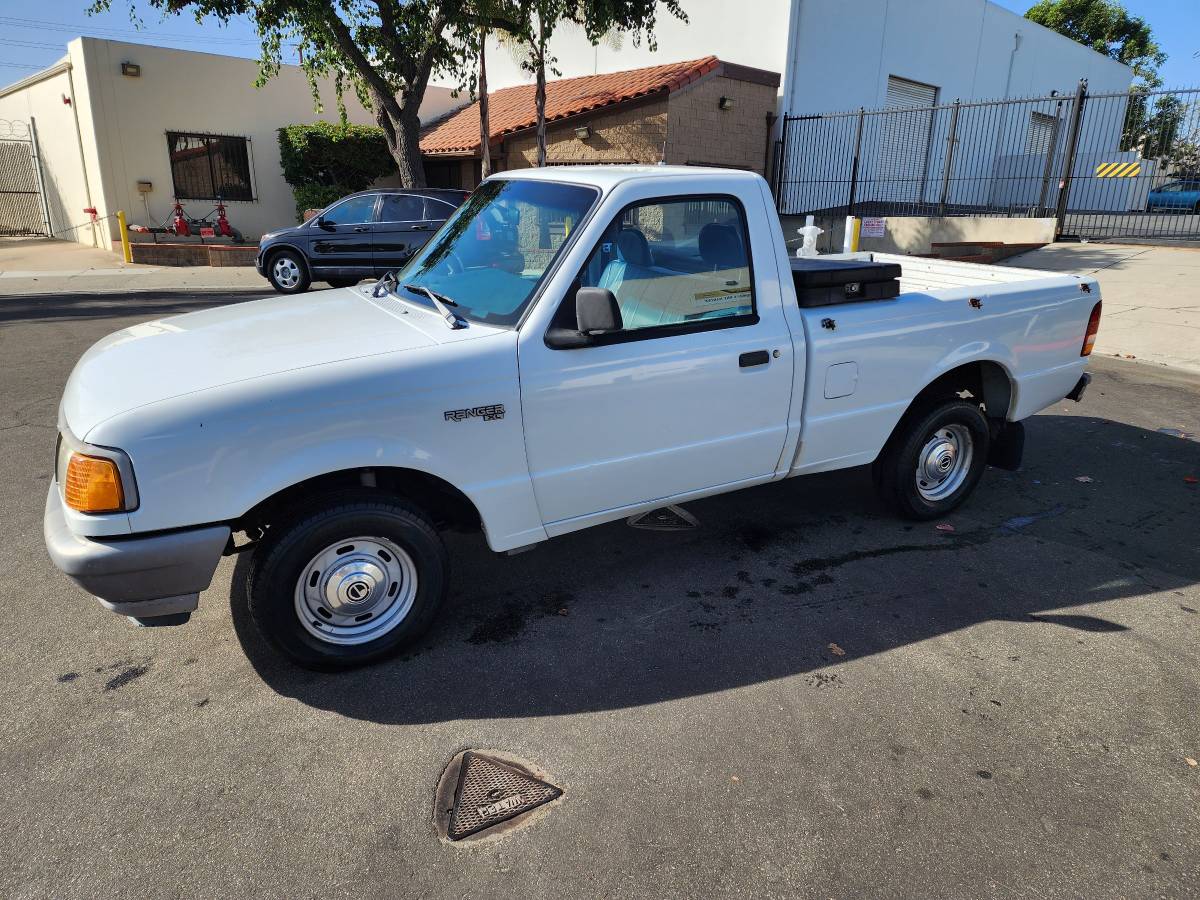 Ford-ranger-xlt-1993-white-7