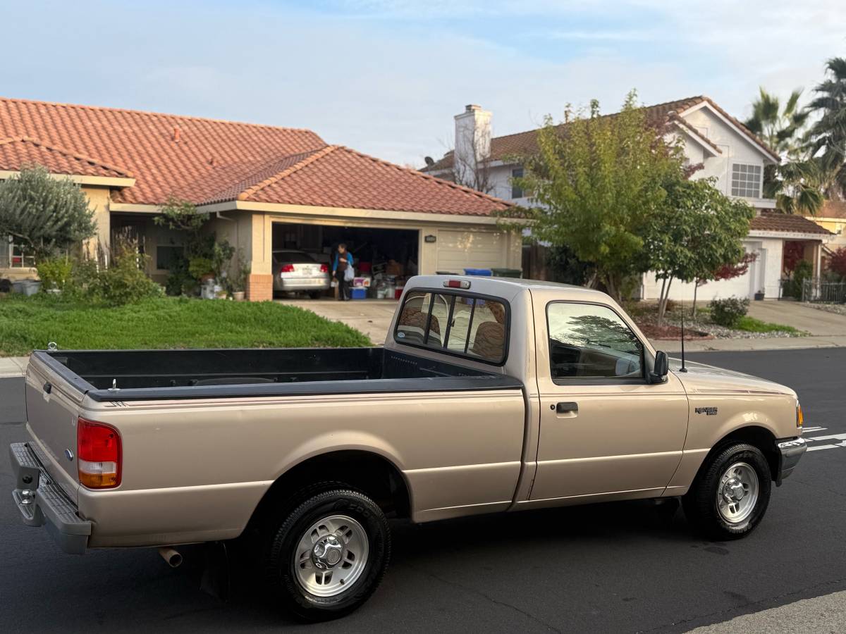 Ford-ranger-xlt-1996-2