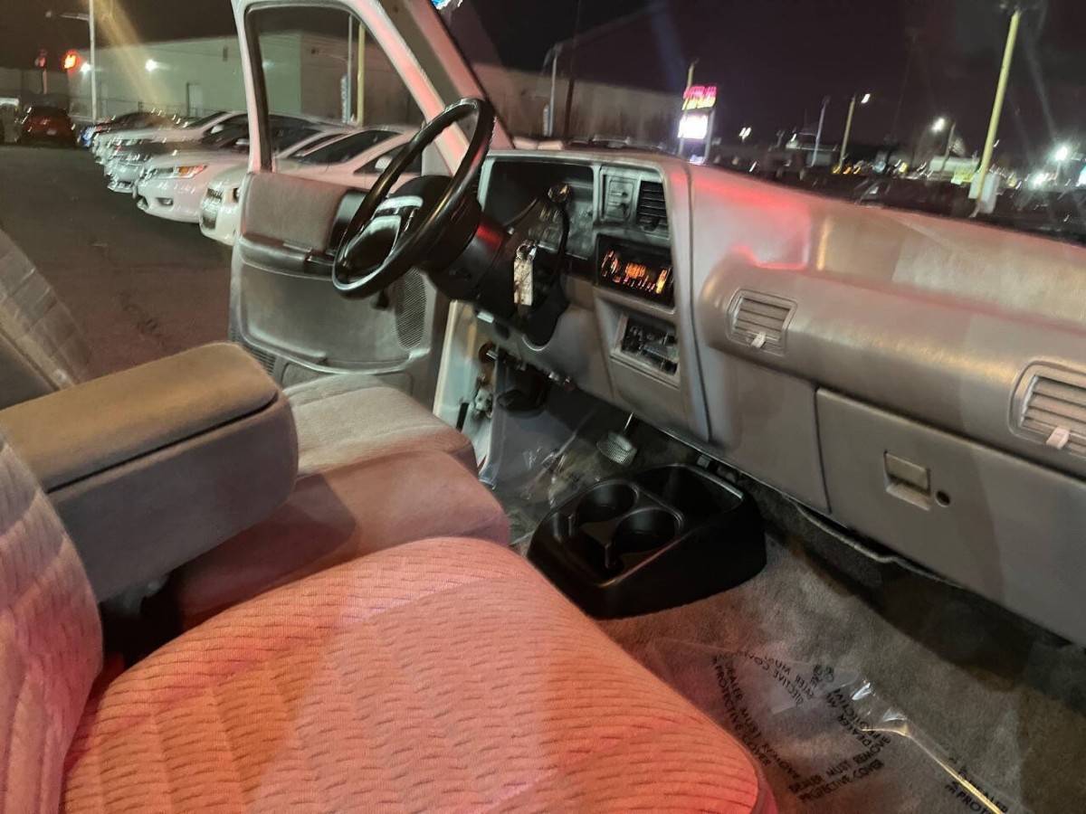 Ford-ranger-xlt-2dr-standard-c-1994-black-4