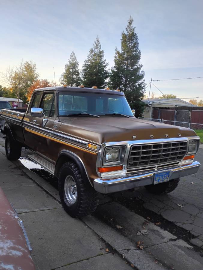 Ford-ranger-xlt-4x4-super-cab-1979-7