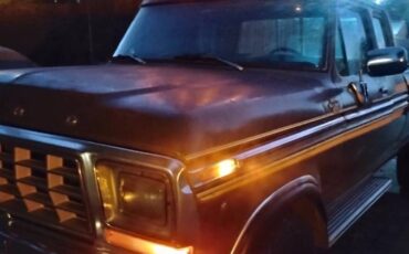 Ford-ranger-xlt-4x4-super-cab-1979-8