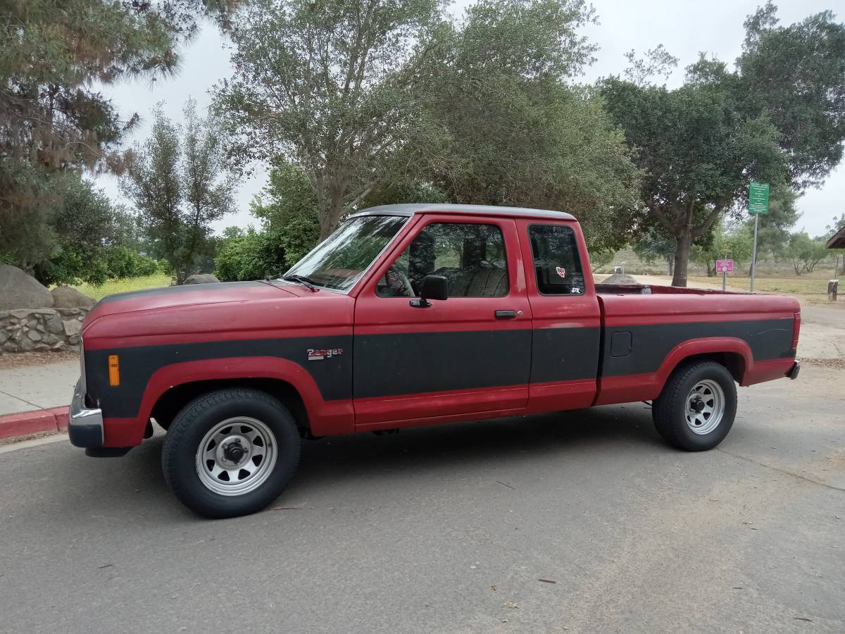 Ford-ranger-xlt-supercab-1988-red-3