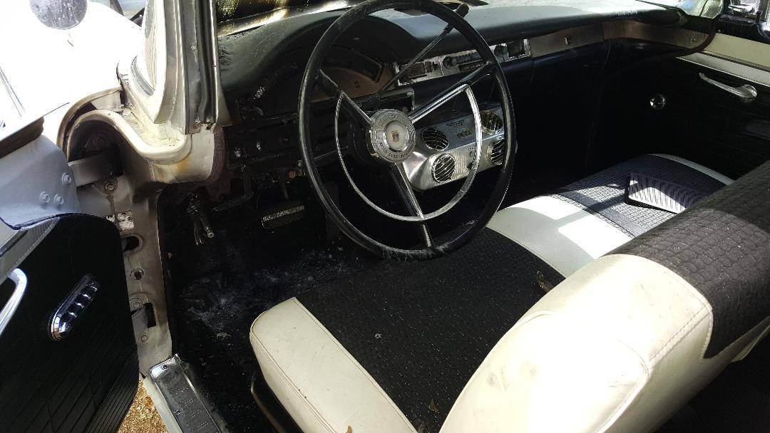 Ford-retractable-hardtop-1957-white-10