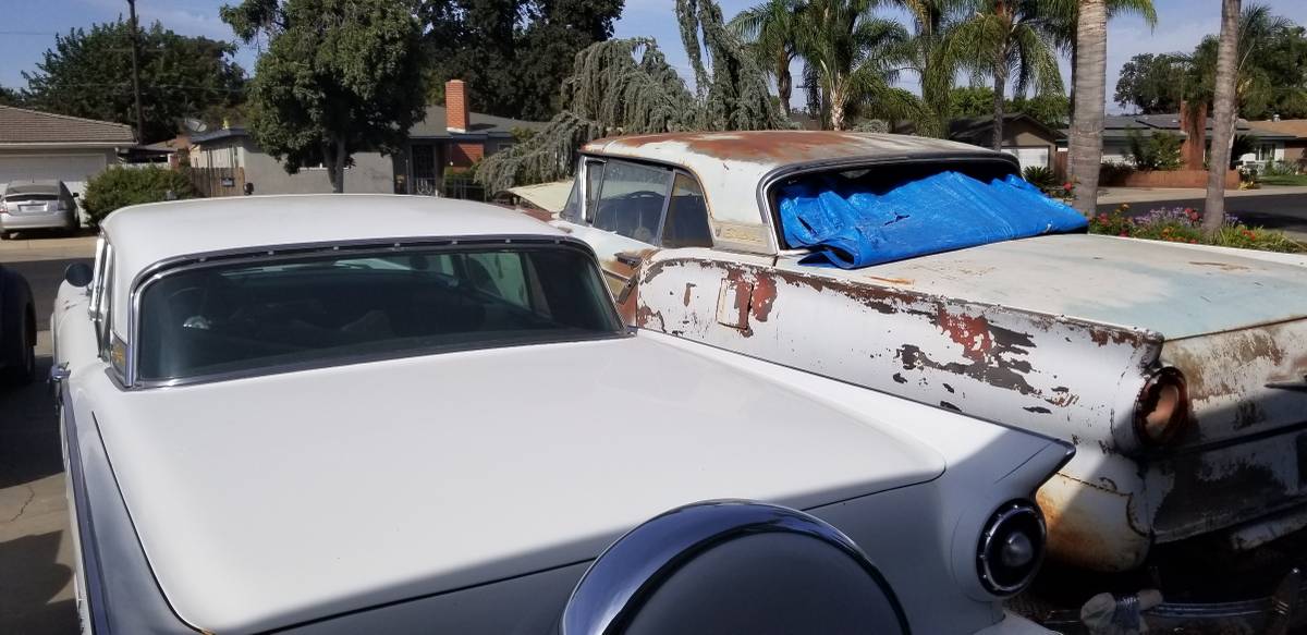 Ford-retractable-hardtop-1957-white-12