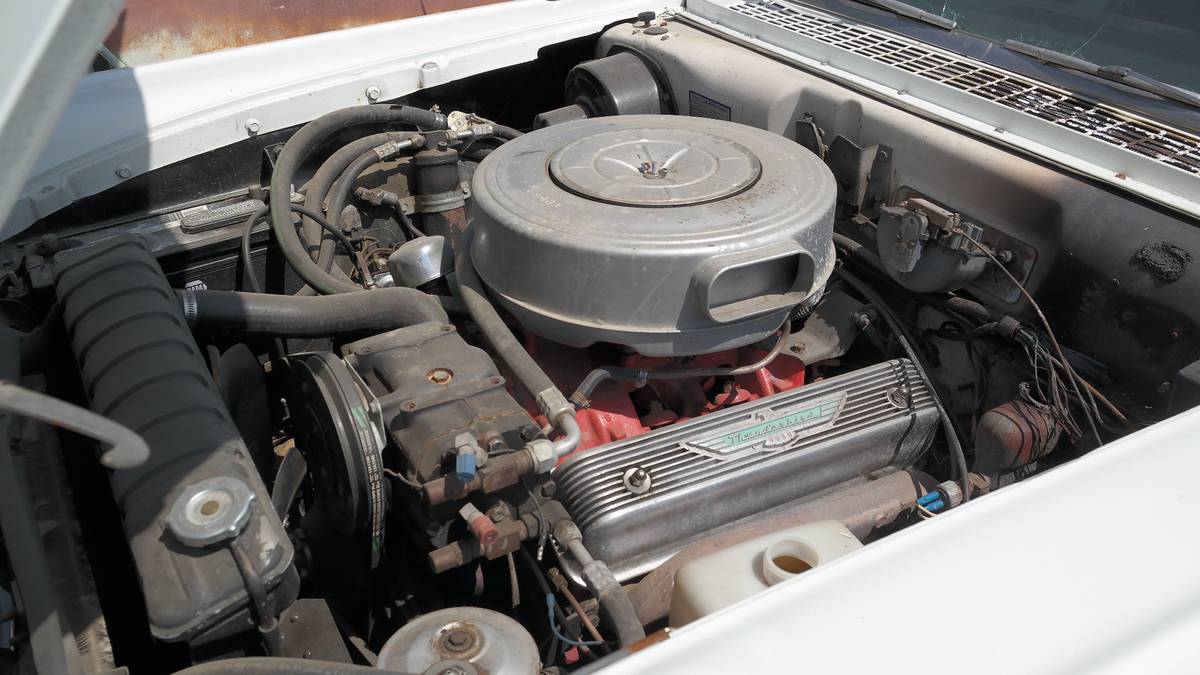 Ford-retractable-hardtop-1957-white-13