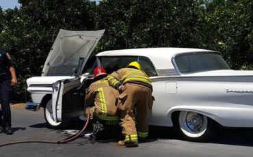 Ford-retractable-hardtop-1957-white-20
