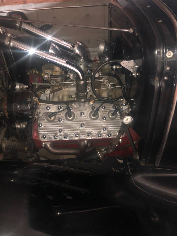 Ford-sedan-1930-black-5