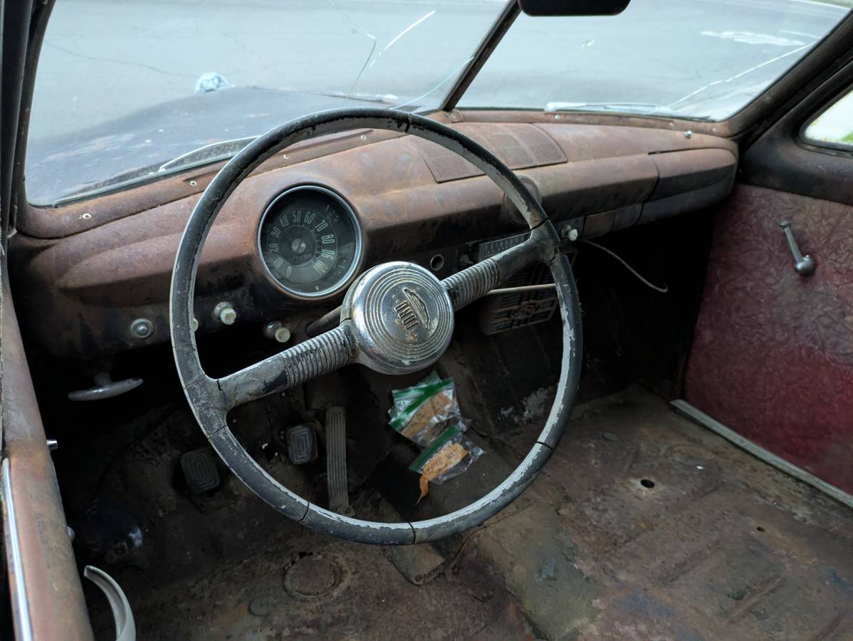 Ford-sedan-1950-black-3