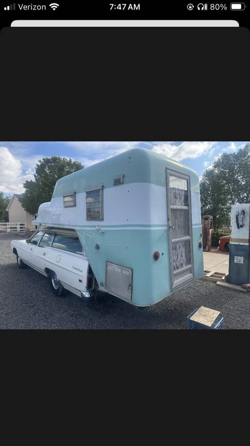 Ford-station-wagon-1971-white-1