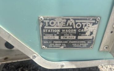 Ford-station-wagon-1971-white-10