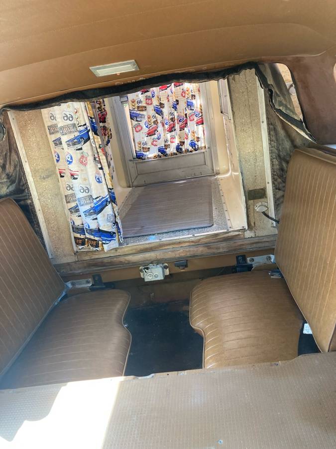 Ford-station-wagon-1971-white-12