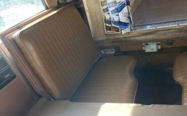 Ford-station-wagon-1971-white-13