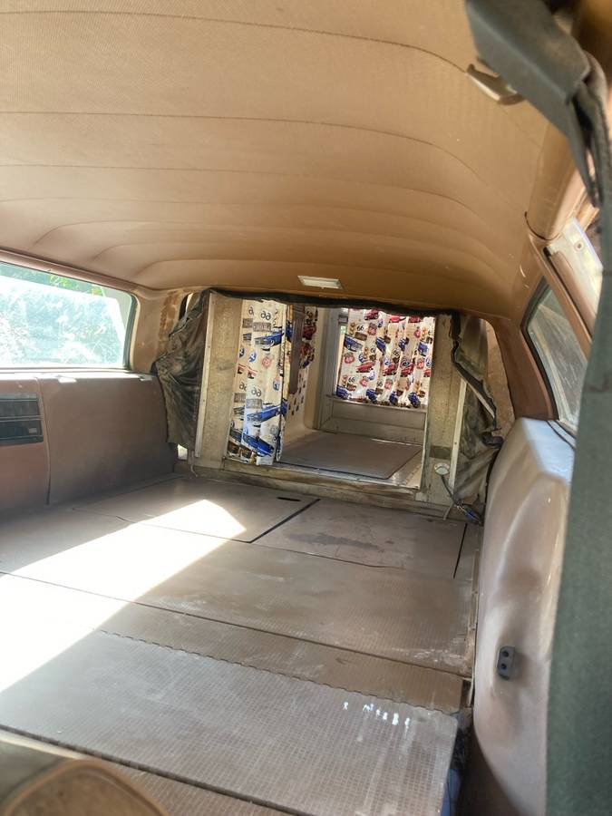 Ford-station-wagon-1971-white-15