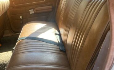 Ford-station-wagon-1971-white-16