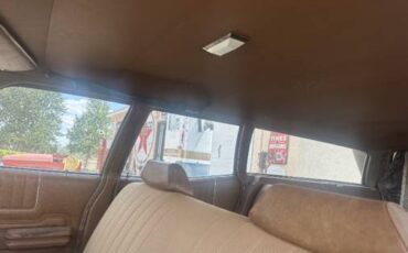 Ford-station-wagon-1971-white-18