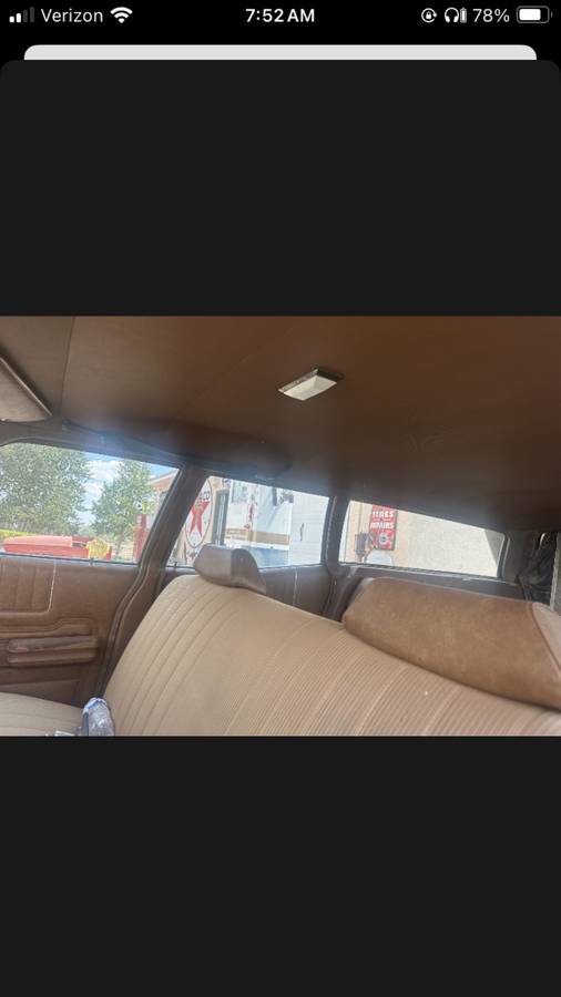 Ford-station-wagon-1971-white-18