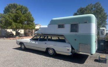 Ford-station-wagon-1971-white-19