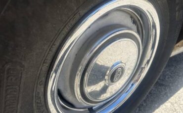 Ford-station-wagon-1971-white-21