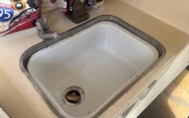 Ford-station-wagon-1971-white-23