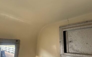 Ford-station-wagon-1971-white-6