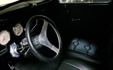 Ford-street-rod-1937-black-5