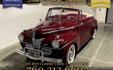 Ford-super-deluxe-convertible-1941-47