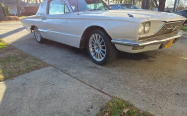 Ford-t-bird-1966-white-19
