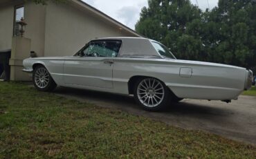 Ford-t-bird-1966-white-6
