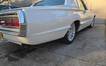 Ford-t-bird-landau-1966-white-18