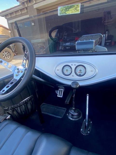 Ford-t-bucket-1923-silver-10