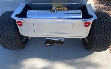 Ford-t-bucket-1923-silver-11