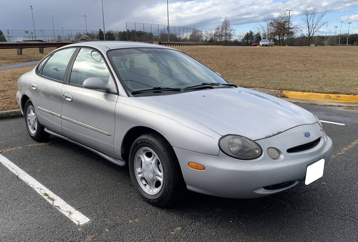Ford-taurus-gl-1996-silver-6