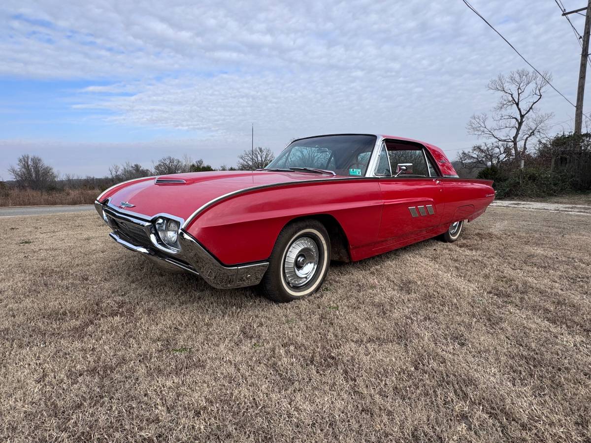 Ford-thunderbird-1963-red-10
