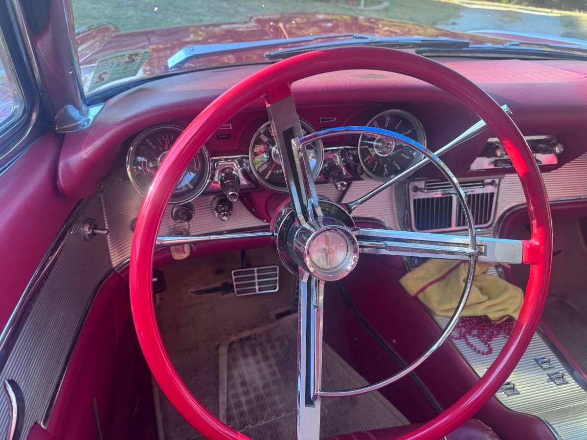 Ford-thunderbird-1963-red-4