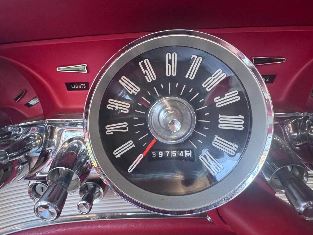 Ford-thunderbird-1963-red-8