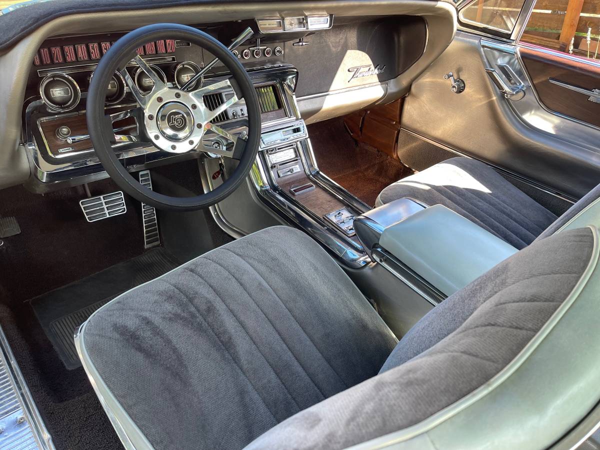 Ford-thunderbird-1964-red-11