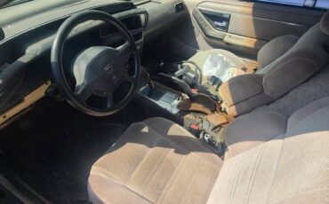 Ford-thunderbird-1989-3