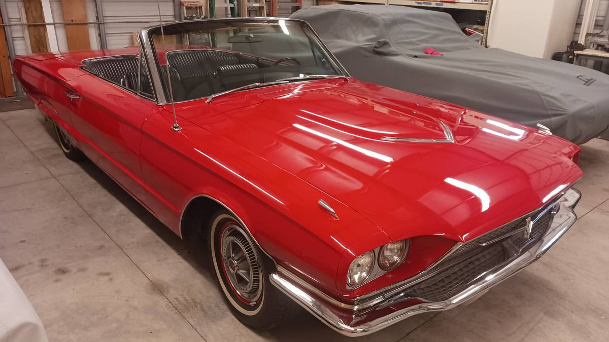 Ford-thunderbird-convertible-1966-red