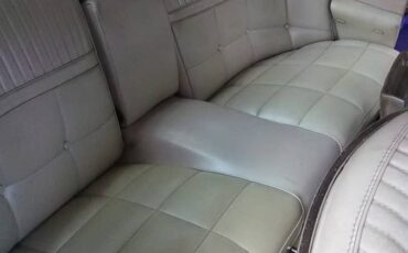 Ford-thunderbird-coupe-1966-yellow-4