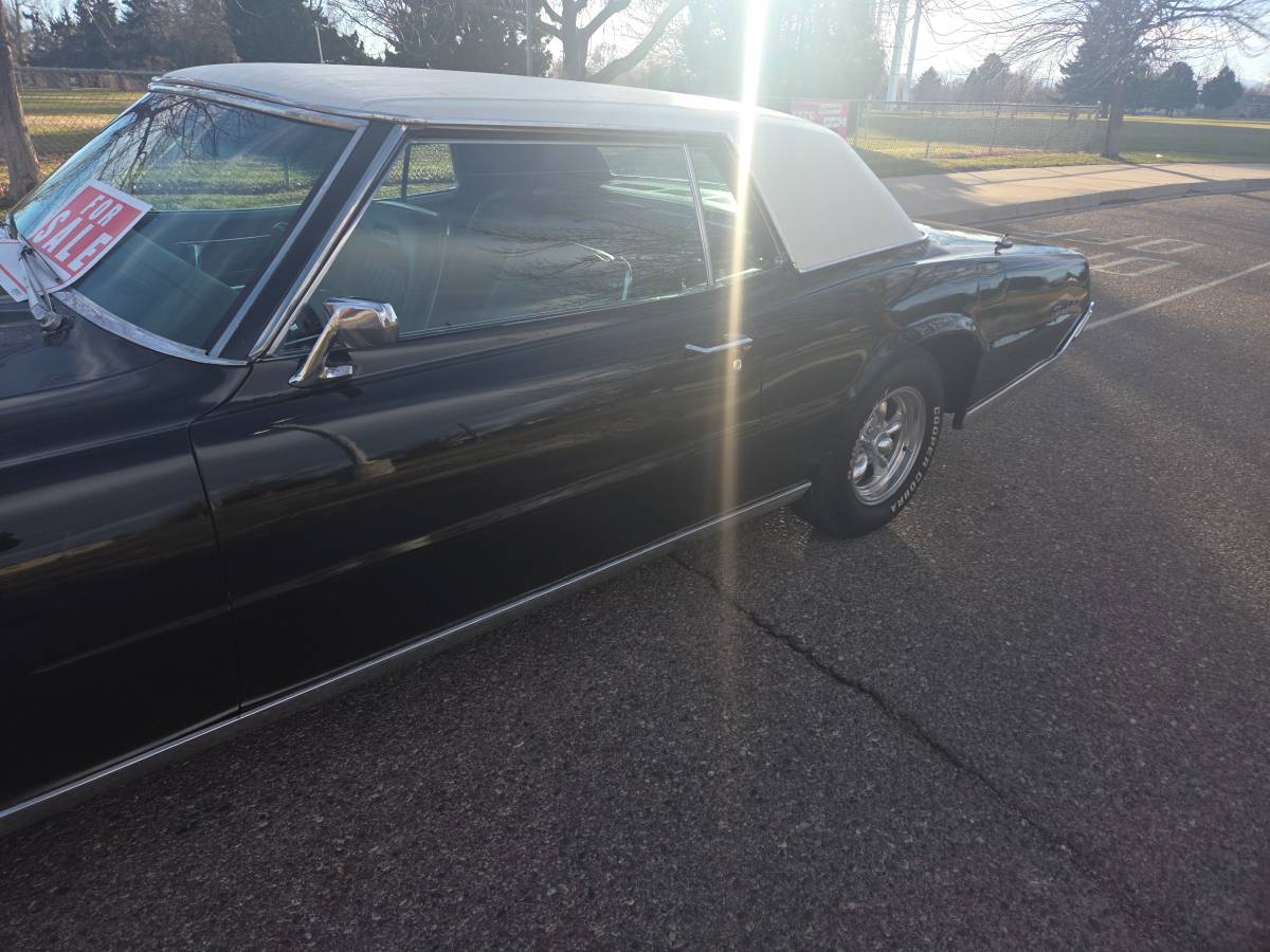 Ford-thunderbird-coupe-1967-black-2