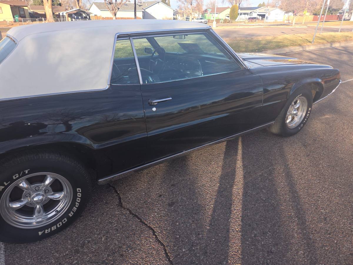 Ford-thunderbird-coupe-1967-black-8
